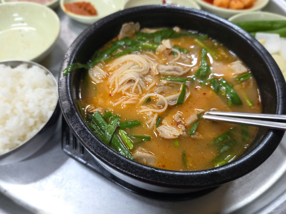청마루식당 사진 2