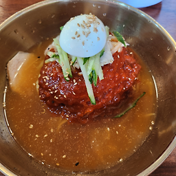 치자밀면 본점 사진 4