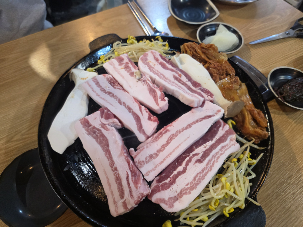 무쇠삼겹대지집 대표 사진