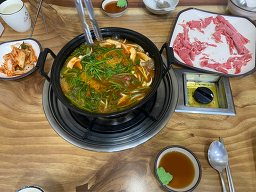 등촌샤브칼국수 강릉점 대표 사진