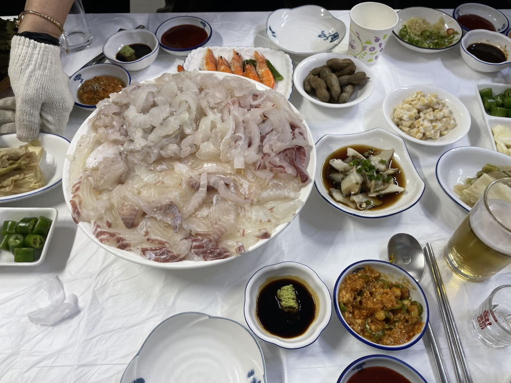동원횟집 사진 2