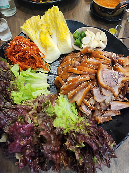 착한보쌈&족발이야기 사진 2