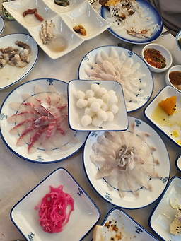 진횟집 사진 4