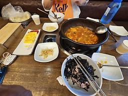 묵은지돼지김치찌개 본점 사진 2