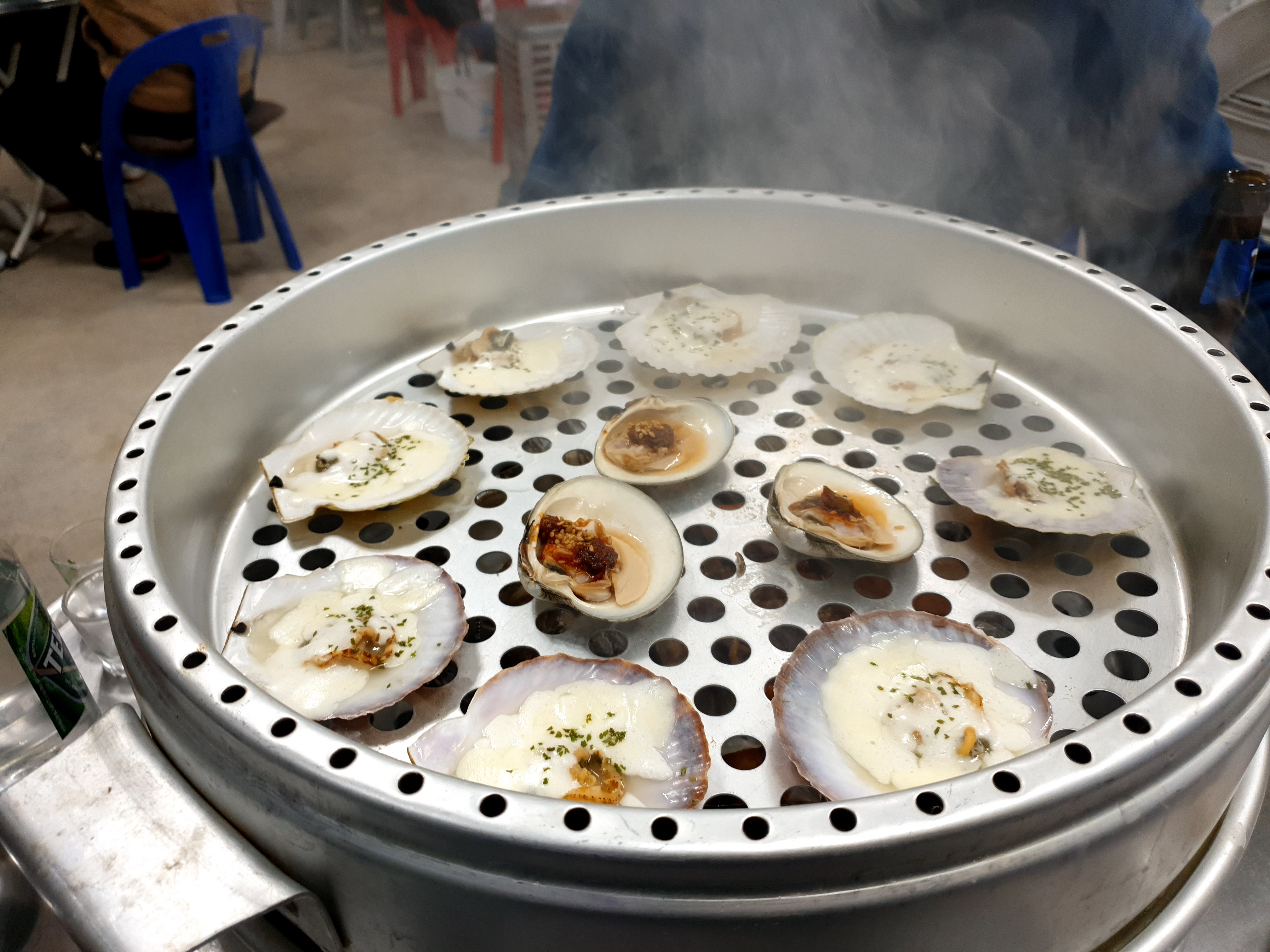 윤가네조개랑회랑 사진 4