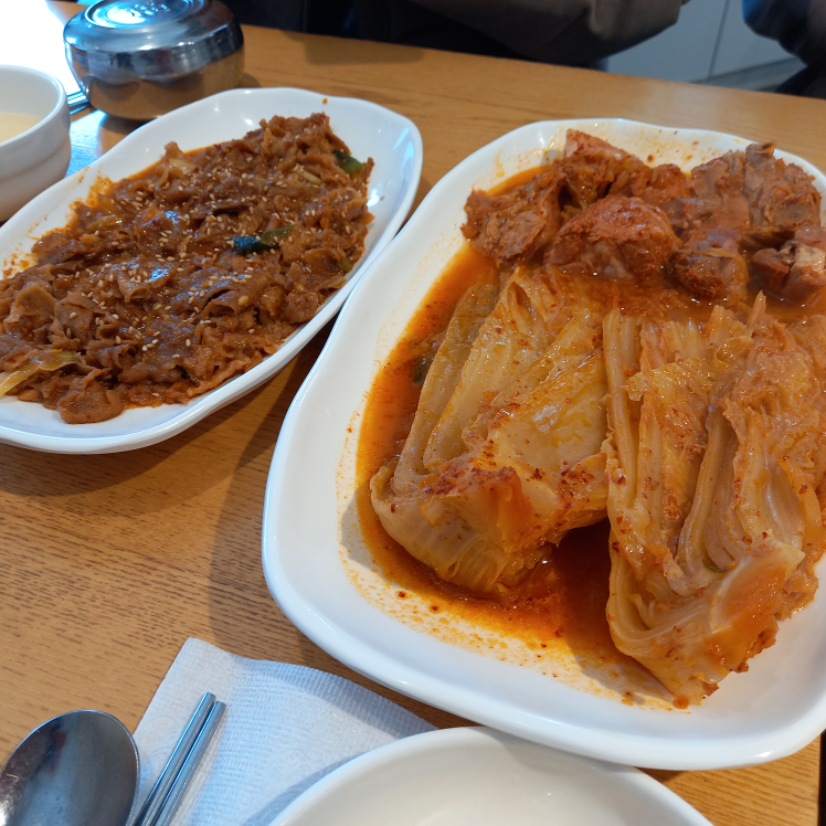 정성식당 부산대점 사진 2