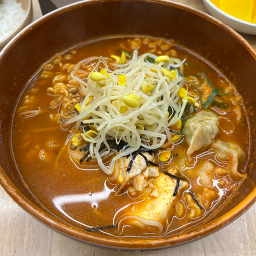 틈새라면 천호점 사진 8