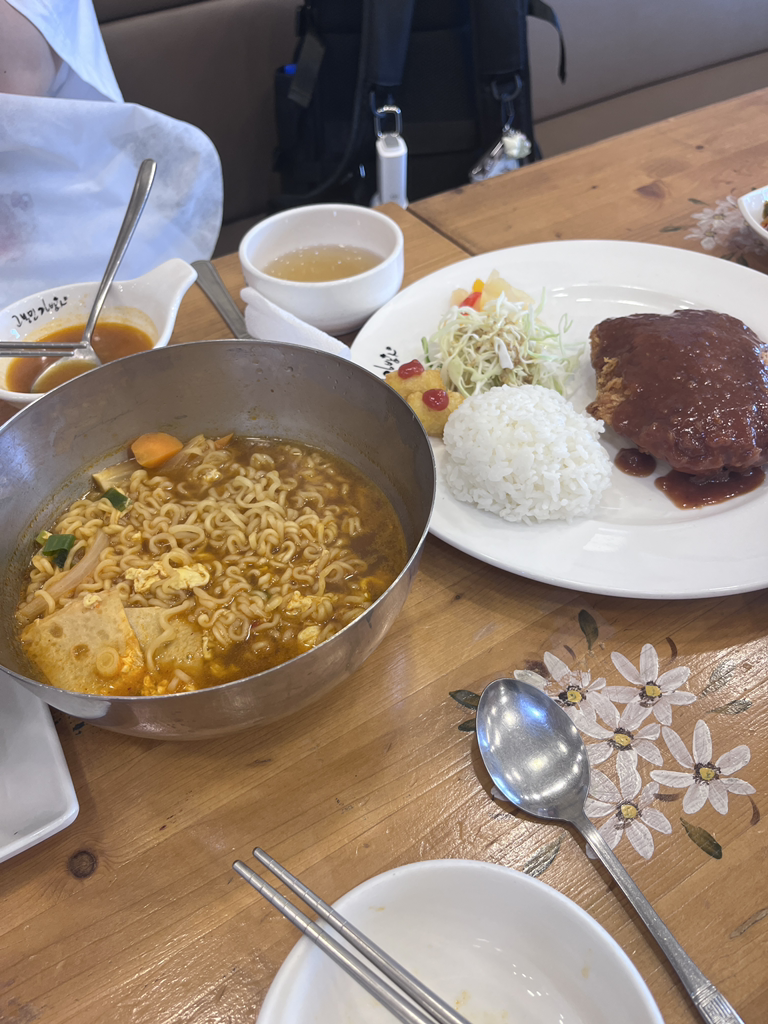 고봉민김밥인 경주보문점 사진 2