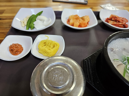 밀양돼지국밥 사진 4