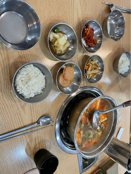 홍대 원조 양푼김치찌개 사진 2