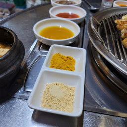 꿀돼지문현곱창 본점 사진 4