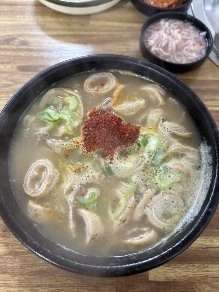 창녕돼지국밥 사진 2