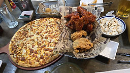 BHC치킨 거제학동점 사진 3