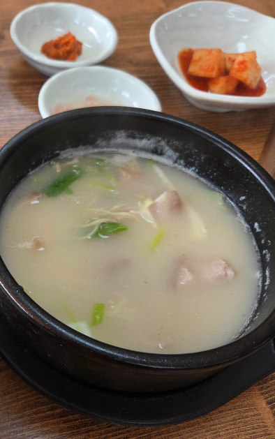 마을지기돼지국밥 대표 사진