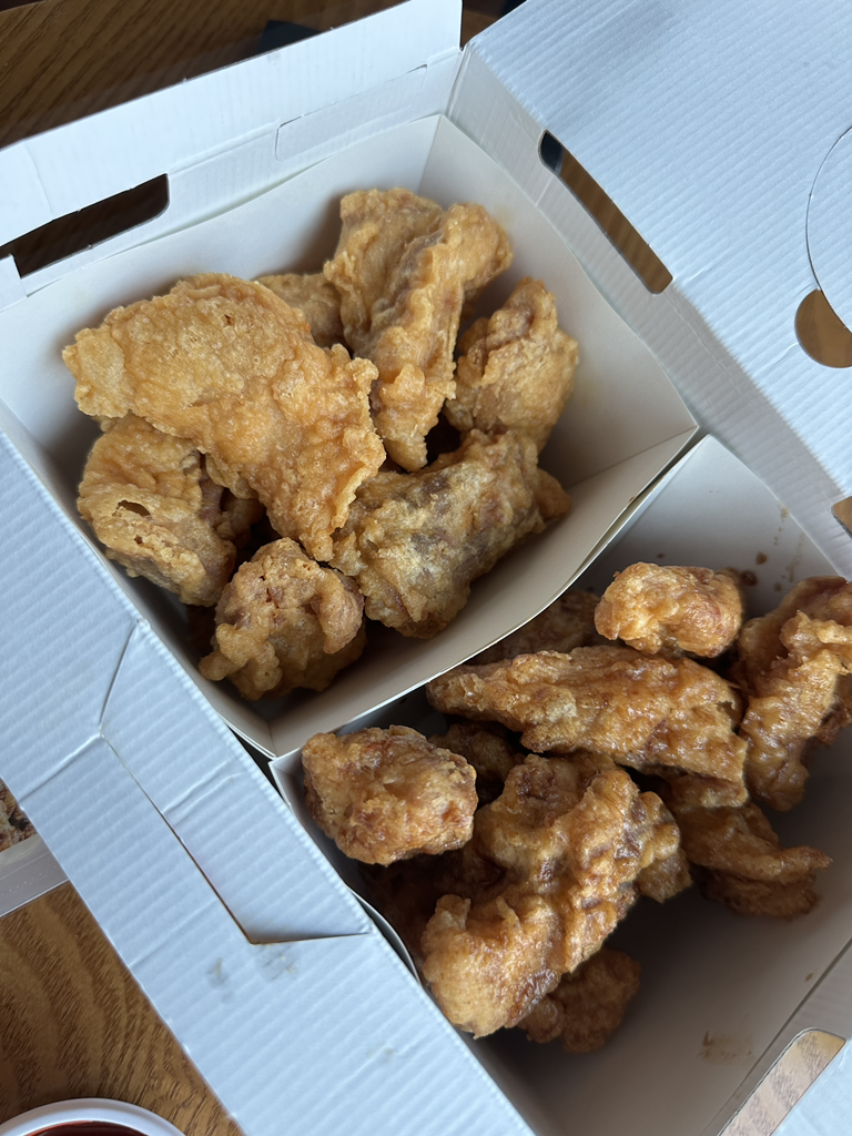 장모님치킨 학동점 사진 4