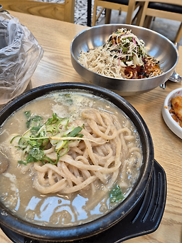 교동닭칼국수 부산본점 사진 2