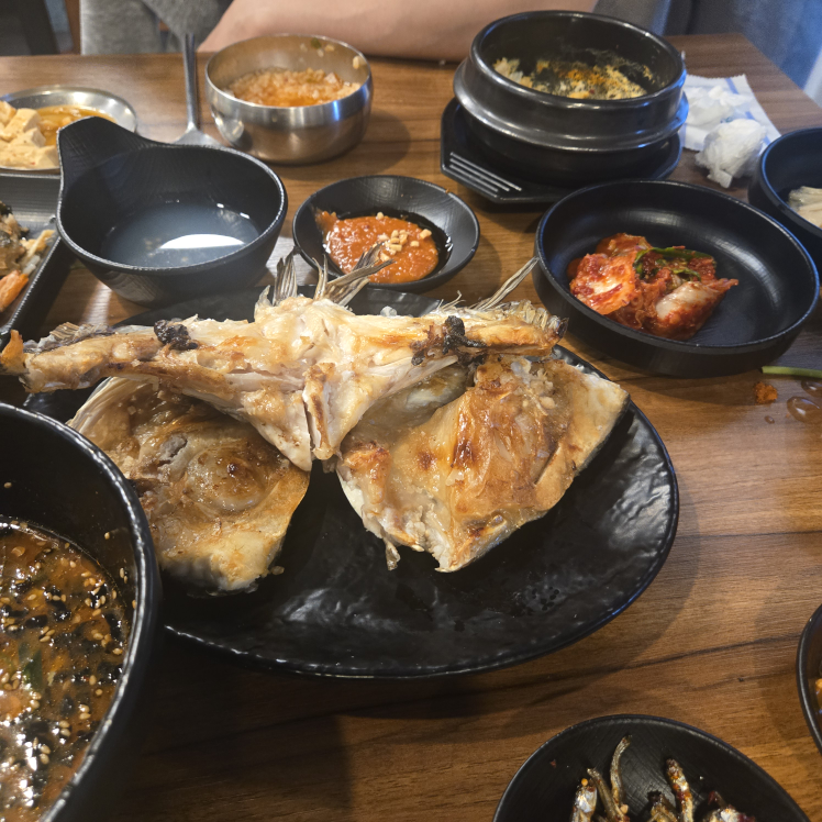 팔도횟집 사진 3
