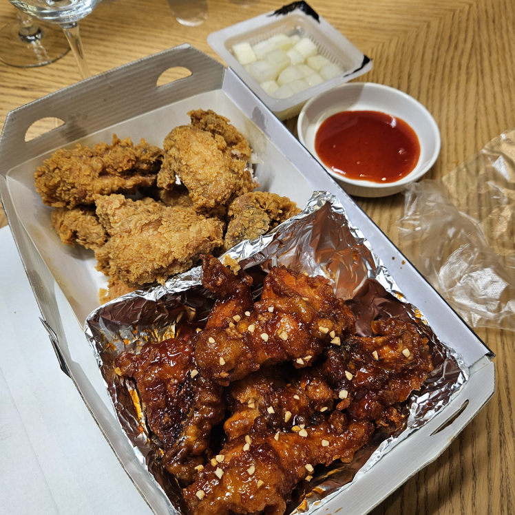 BBQ 부산LCT점 대표 사진