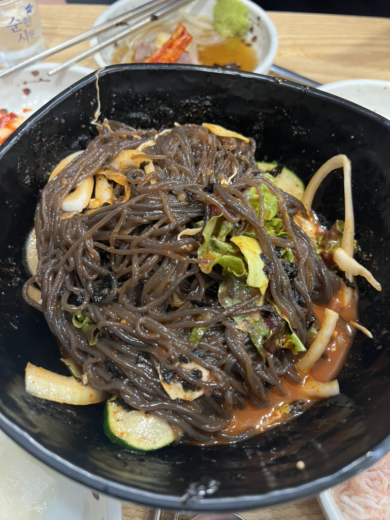 백년족발 직영3호점 사진 5