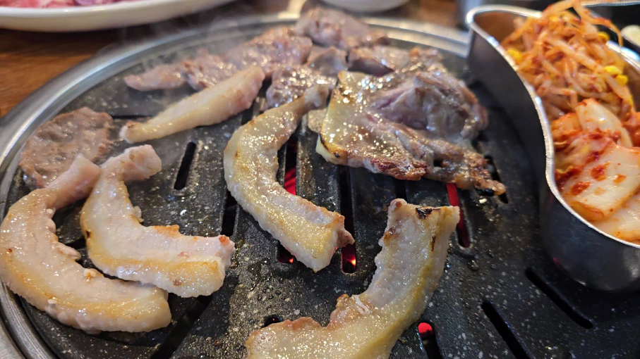 신깡통뒷고기 다대포점 대표 사진
