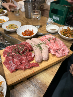 박장대소 대표 사진