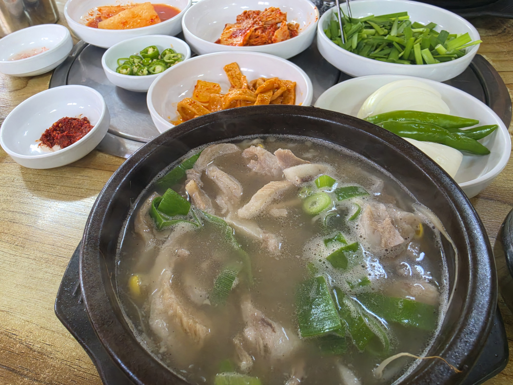 황진이가마솥국밥 대표 사진