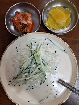 춘하추동칼국수 명장점 대표 사진