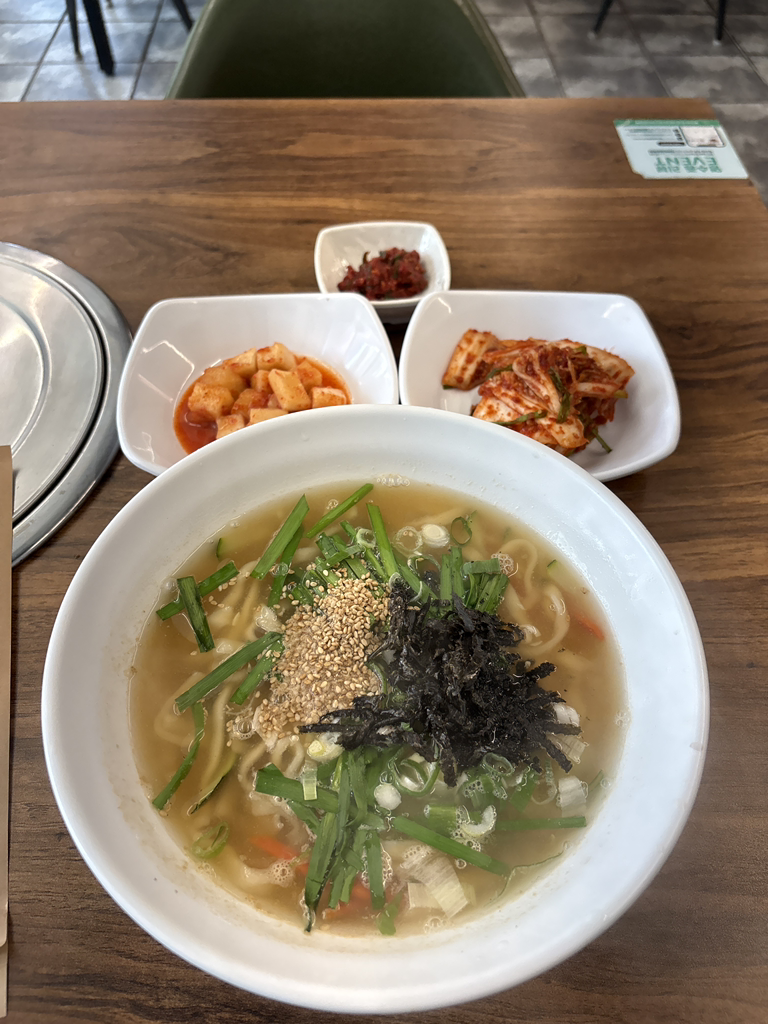 광안팔팔구칼국수 대표 사진