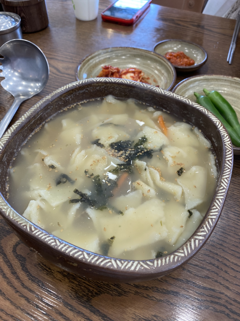 두울원칼국수 정관점 대표 사진
