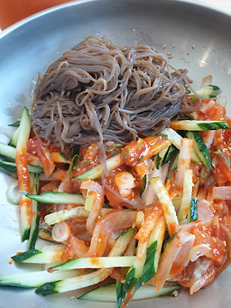 강동회센타참가자미물회 사진 6
