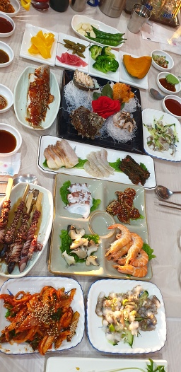 장군도횟집 사진 2