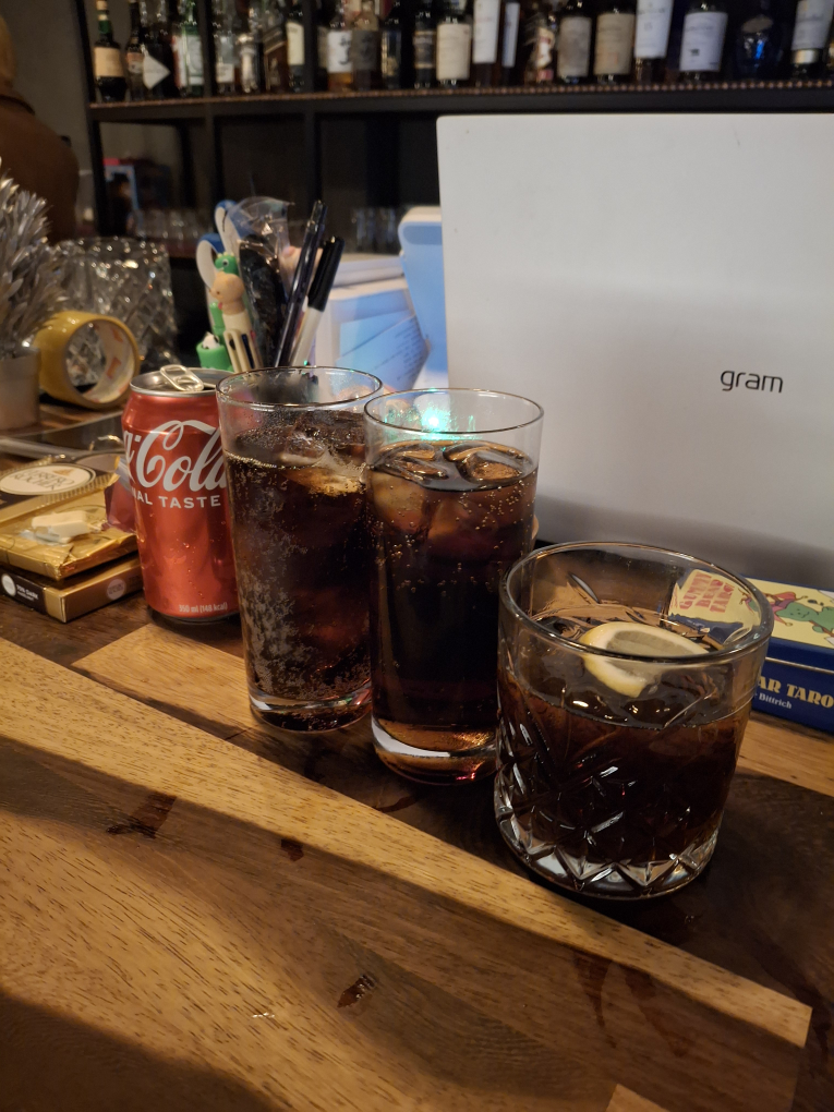 요루 대표 사진