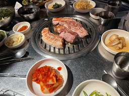 돼지한마리 대표 사진