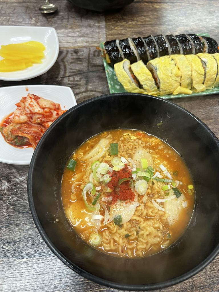 김밥만두천국 대표 사진