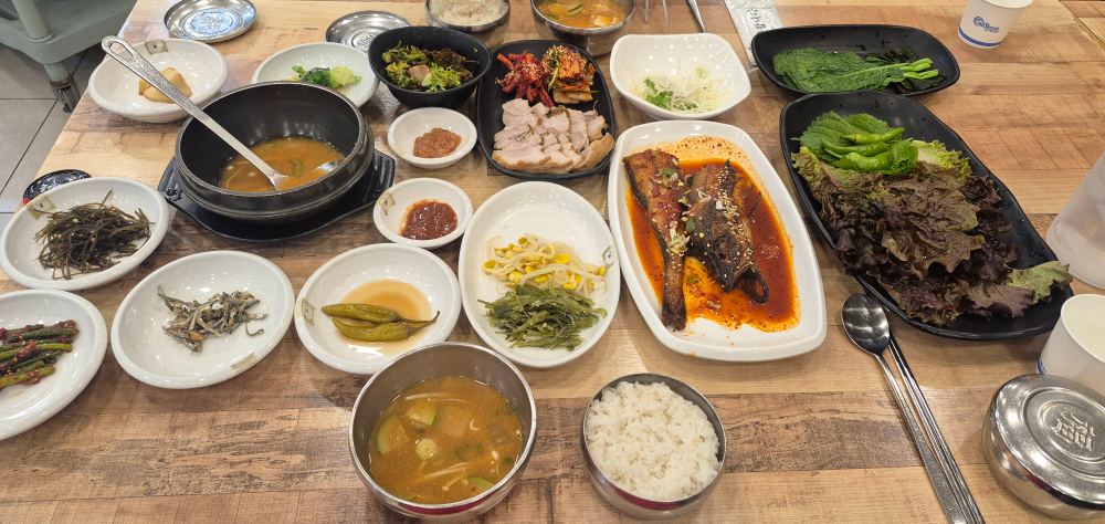 명가돌솥쌈밥 대표 사진