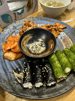 안리무스&족발 사진 2