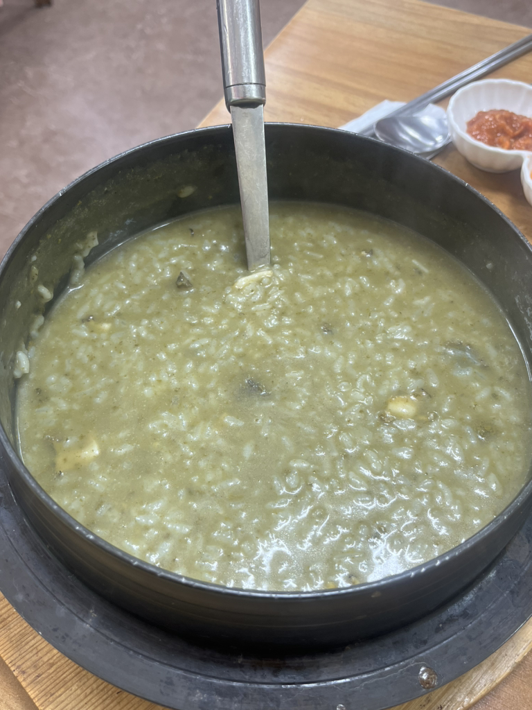 솥단지전복죽 사진 2