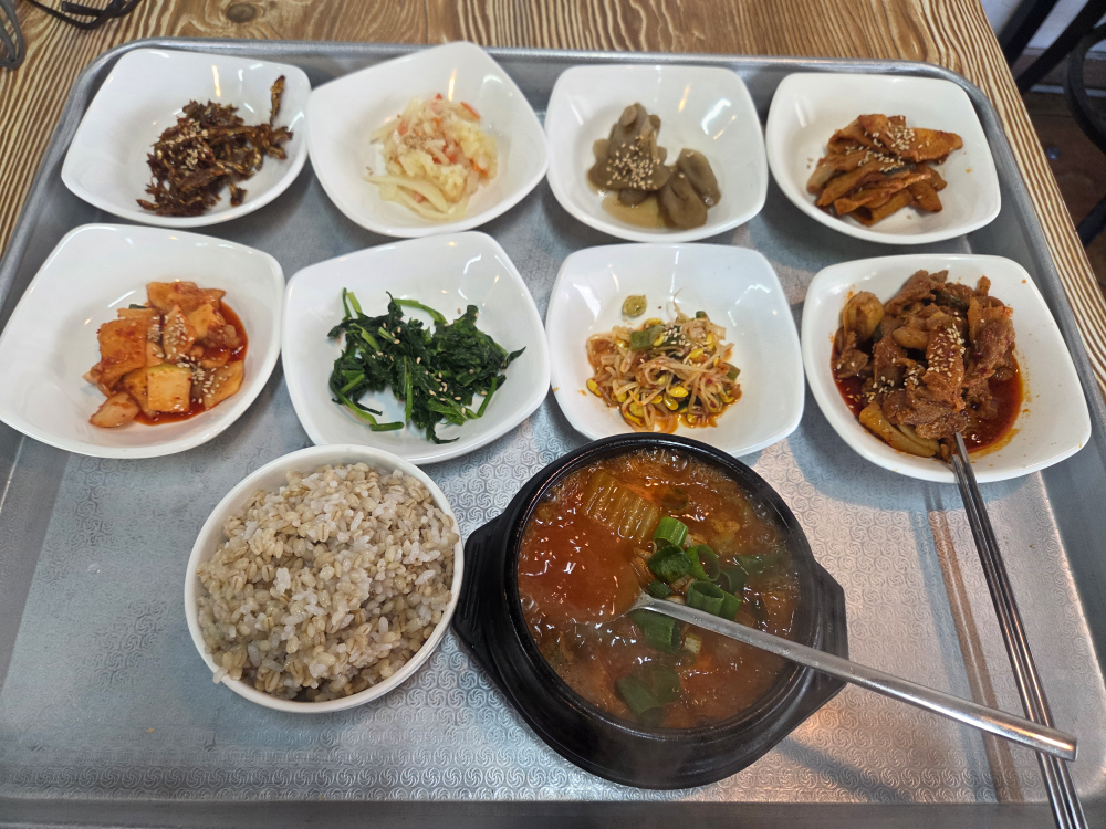 밀그린 치킨&호프 사진 2