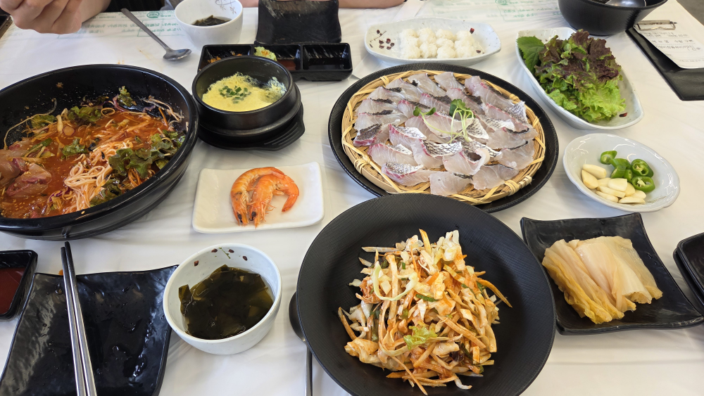 강릉횟집삼삼이네 경포대본점 사진 2