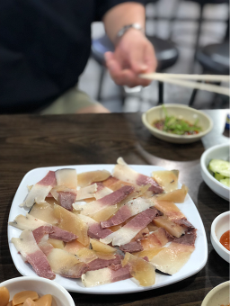 영란고래고기 대표 사진