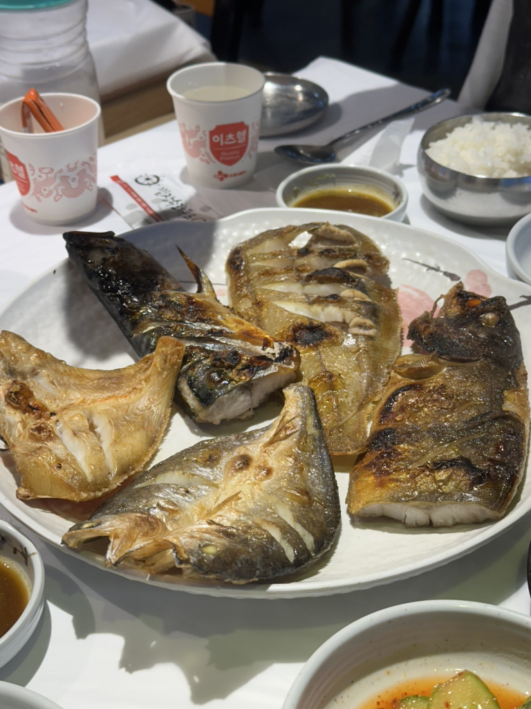 필식당 대표 사진