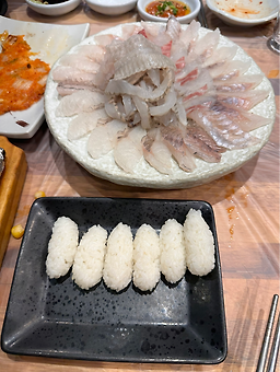 진진일품물횟집 대표 사진