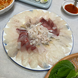 동산횟집 사진 2