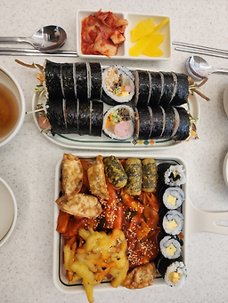 얌샘김밥 부산장전역점 사진 7