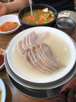 쌍둥이돼지국밥 사진 8