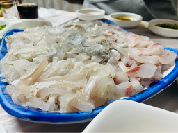 남해전도횟집 사진 2