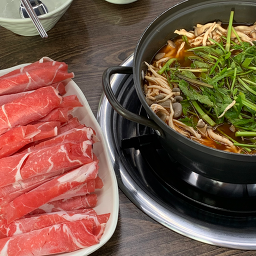 빨간도깨비 샤브샤브 손 칼국수 사진 2