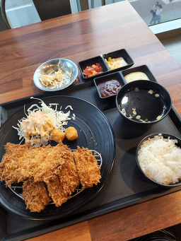 소미돈까스 센텀점 대표 사진
