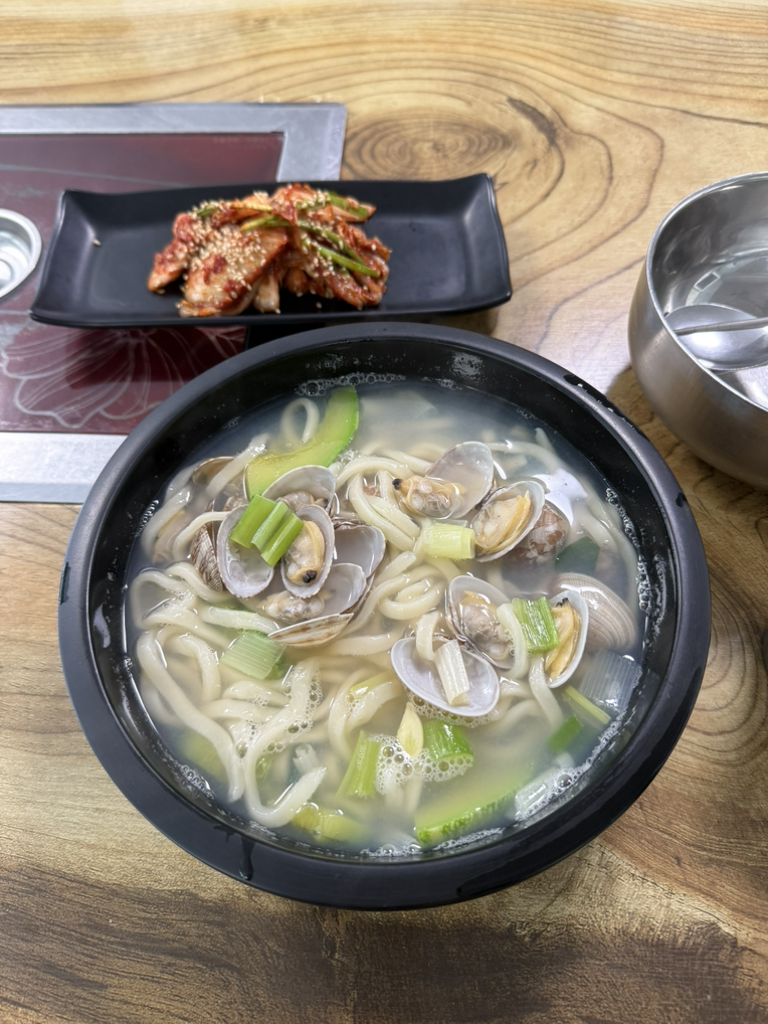 맛나바지락칼국수 사진 2