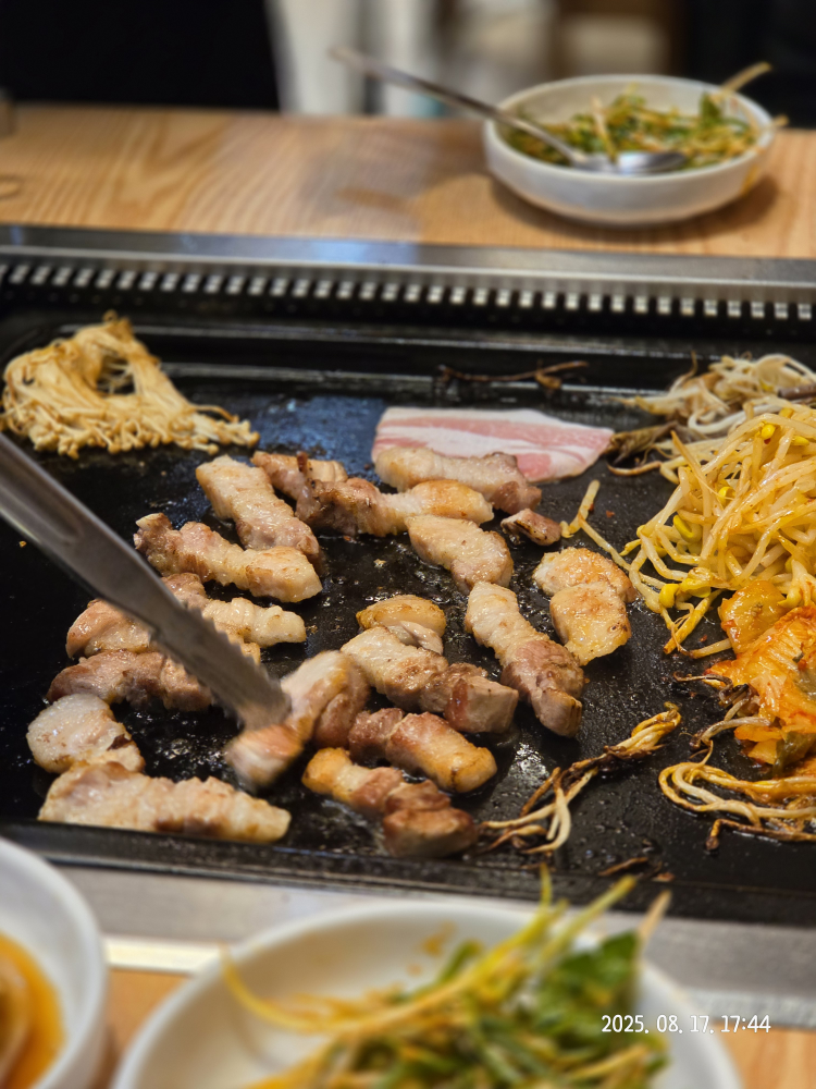 돈예가 사진 3